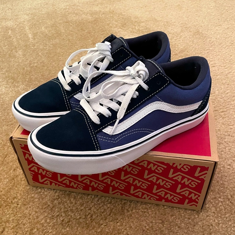 Vans, Old Skool Lite, Blue and White sz 4.5 Mens 6 Women’s